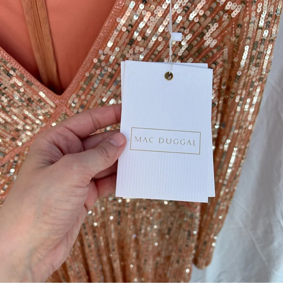 NWT Mac Duggal V Neck Empire Waist Puff Shoulder Sequin Embellished Gown Size 20 - Picture 6 of 14